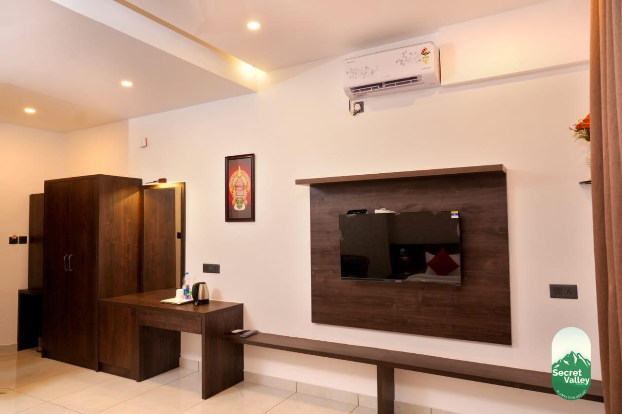 WhatsApp Image 2025-03-22 at 2.36.10 PM